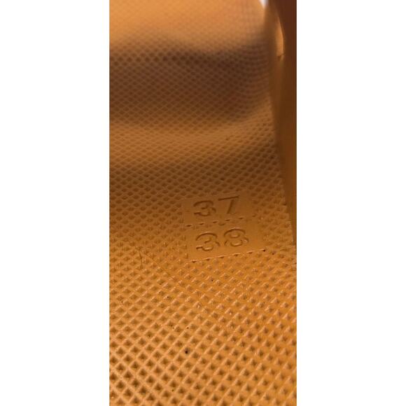 Freedom Moses Bright Orange Sol Slip On's Slides 37/38- US 6.5/7 - Picture 7 of 12